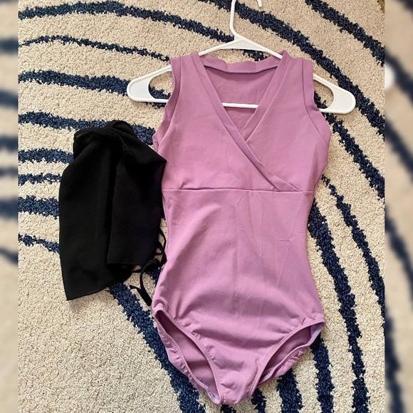Yumiko Tops - Pink Lavender dance leotard ➕black wrapping skirt